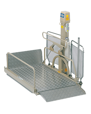 いうら☆車椅子用電動昇降機☆UD-500☆動作品☆AC100V☆玄関等の段差用