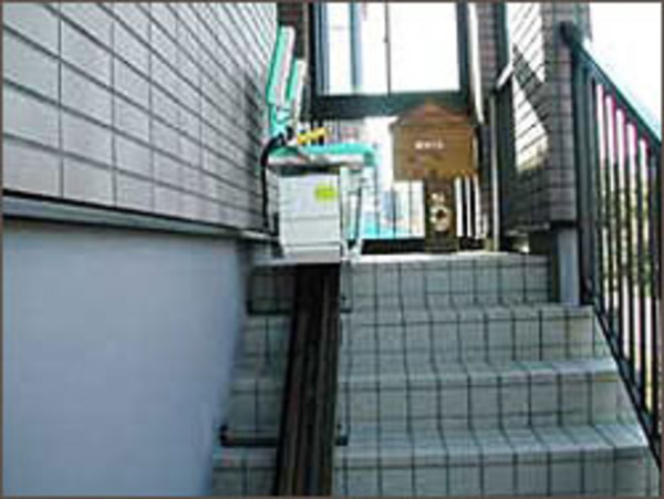 ヒーティングの階段でも設置可能