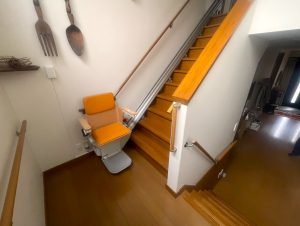 上段のみにエスコートスリムを設置