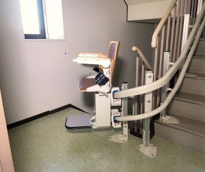 床面から座面までの高さ600mm