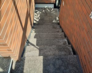 設置前上階から全体