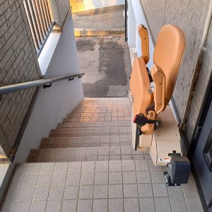 上階折畳み位置