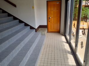 設置前の玄関の様子