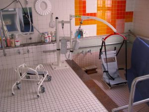 新製品と安楽キャリー（入浴時）