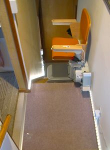 中二階停止位置