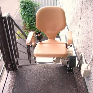 上階乗降位置85°いす回転