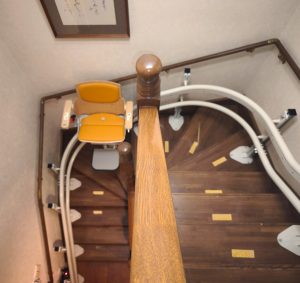 手すりを残して設置