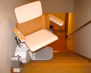 ２階乗降位置55&deg;いす回転