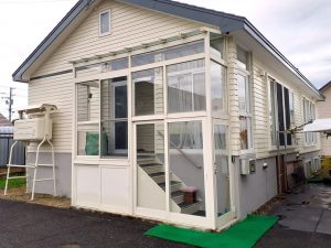 設置前・風除室と住宅