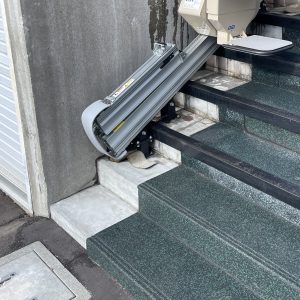 下階レール折畳み時