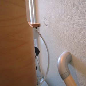 手摺を20cm程カットして納める